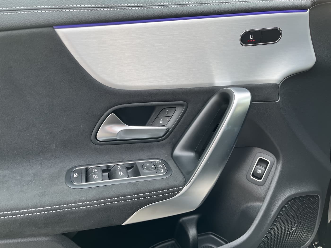 Mercedes-Benz CLA 200 d SB Bild 18