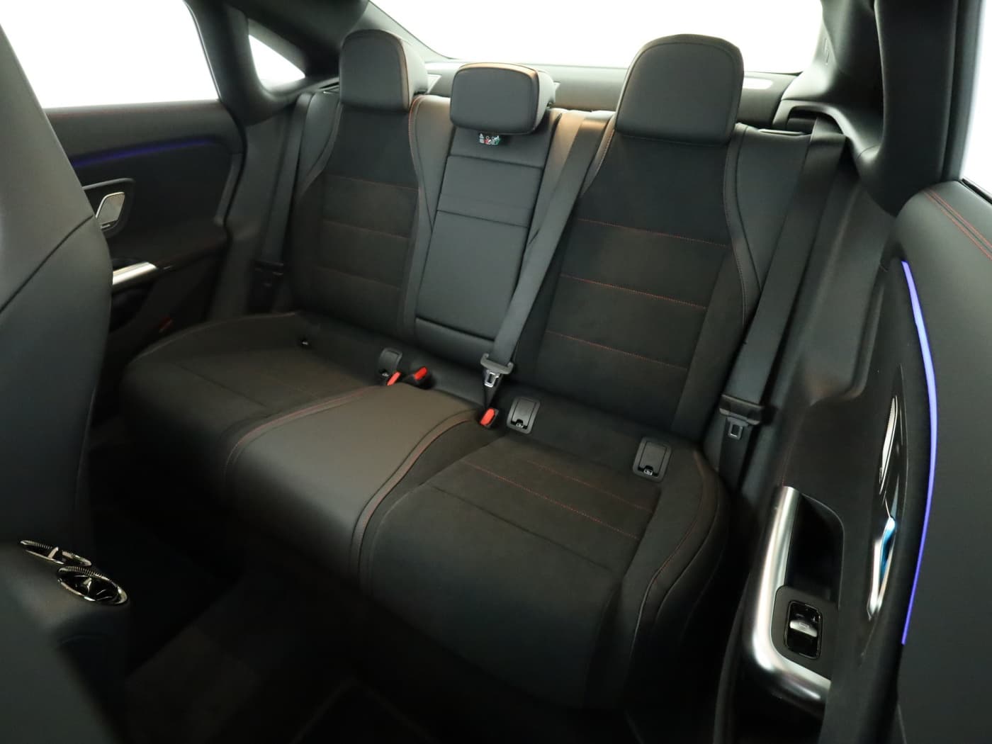 Mercedes-Benz CLA 220 Bild 18