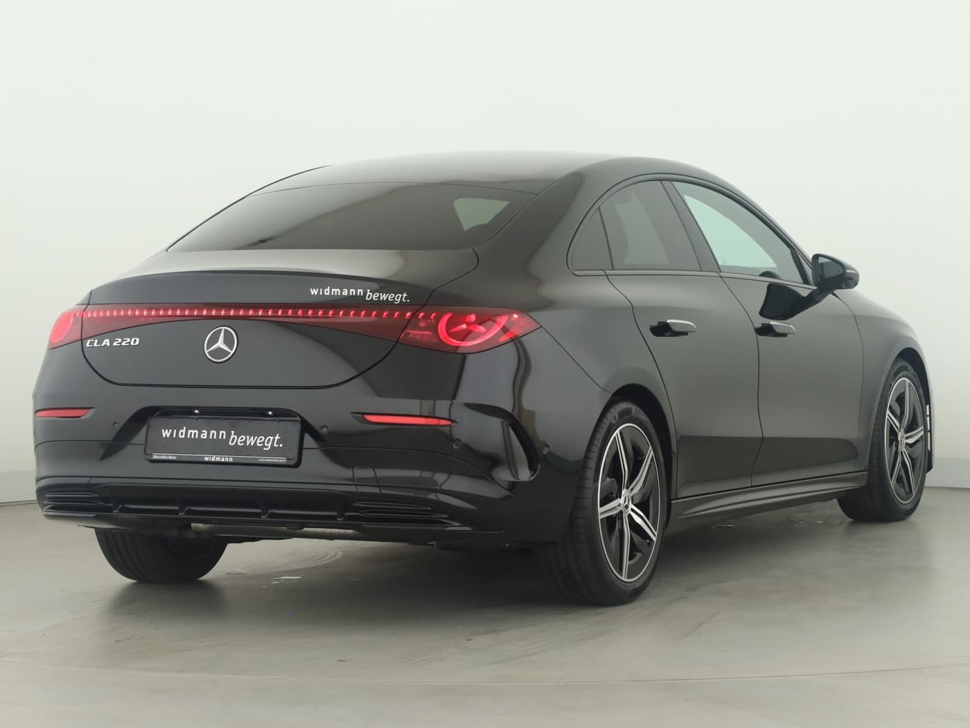 Mercedes-Benz CLA 220 Bild 2