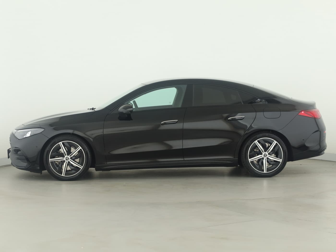 Mercedes-Benz CLA 220 Bild 7