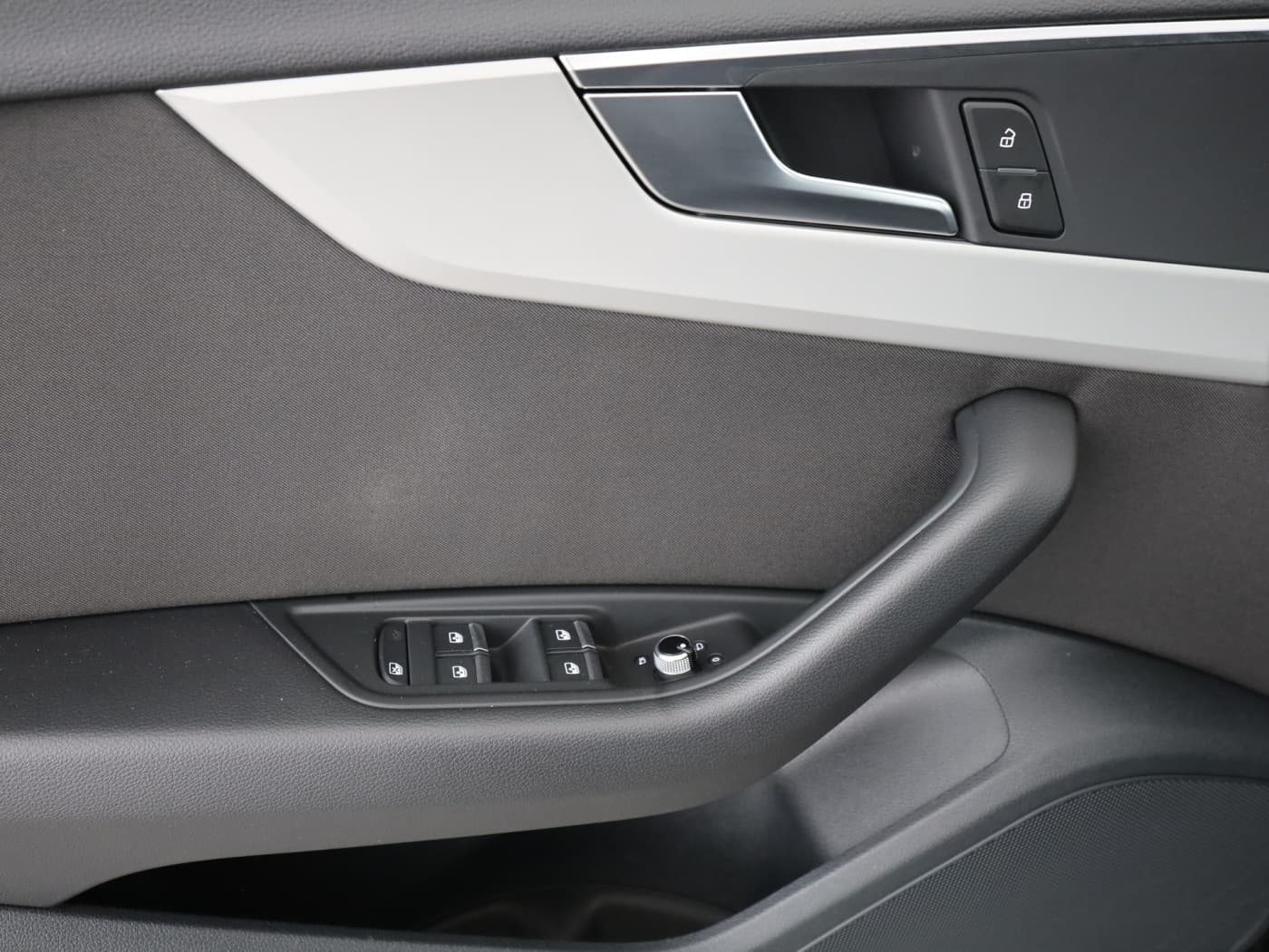 Audi A4 40 quattro 2.0 TDI Avant advanced Bild 20