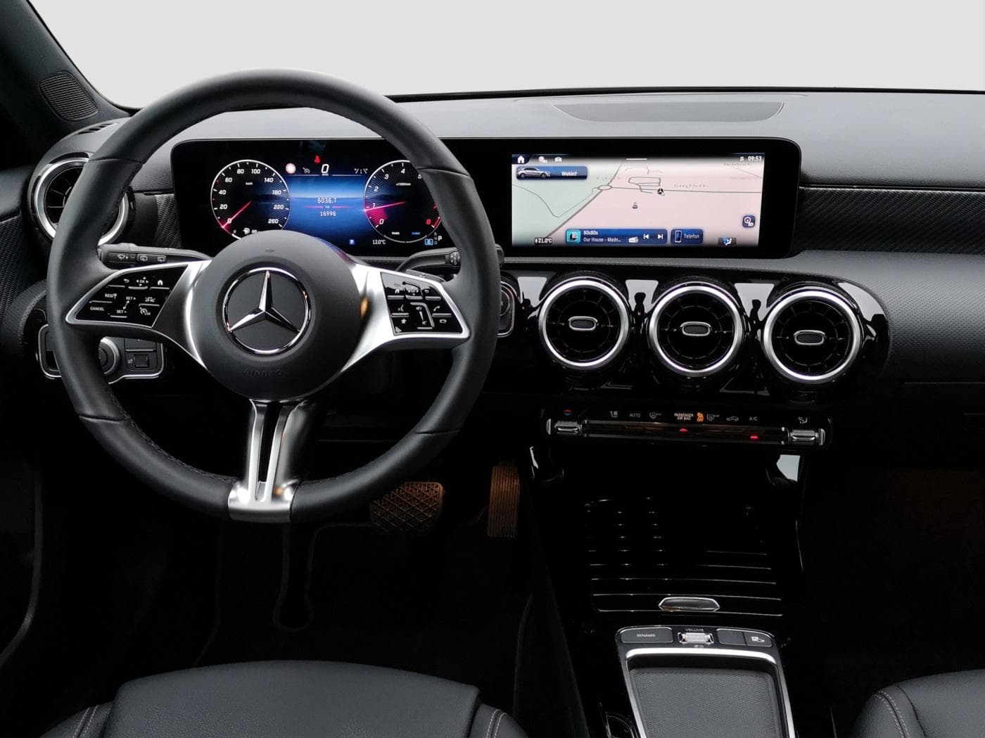 Mercedes-Benz A 180 Bild 9