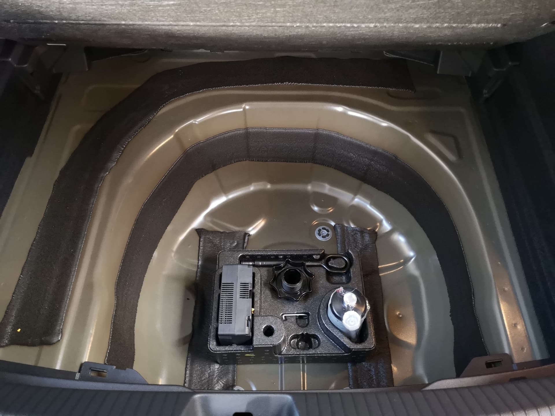 Volkswagen Taigo GOAL 1.0 l TSI OPF  DSG Bild 21