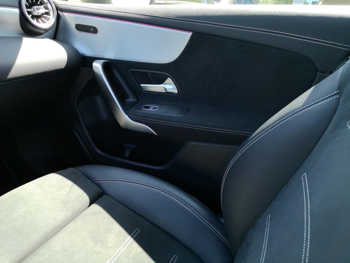 Mercedes-Benz A 250 e Lim Bild 14