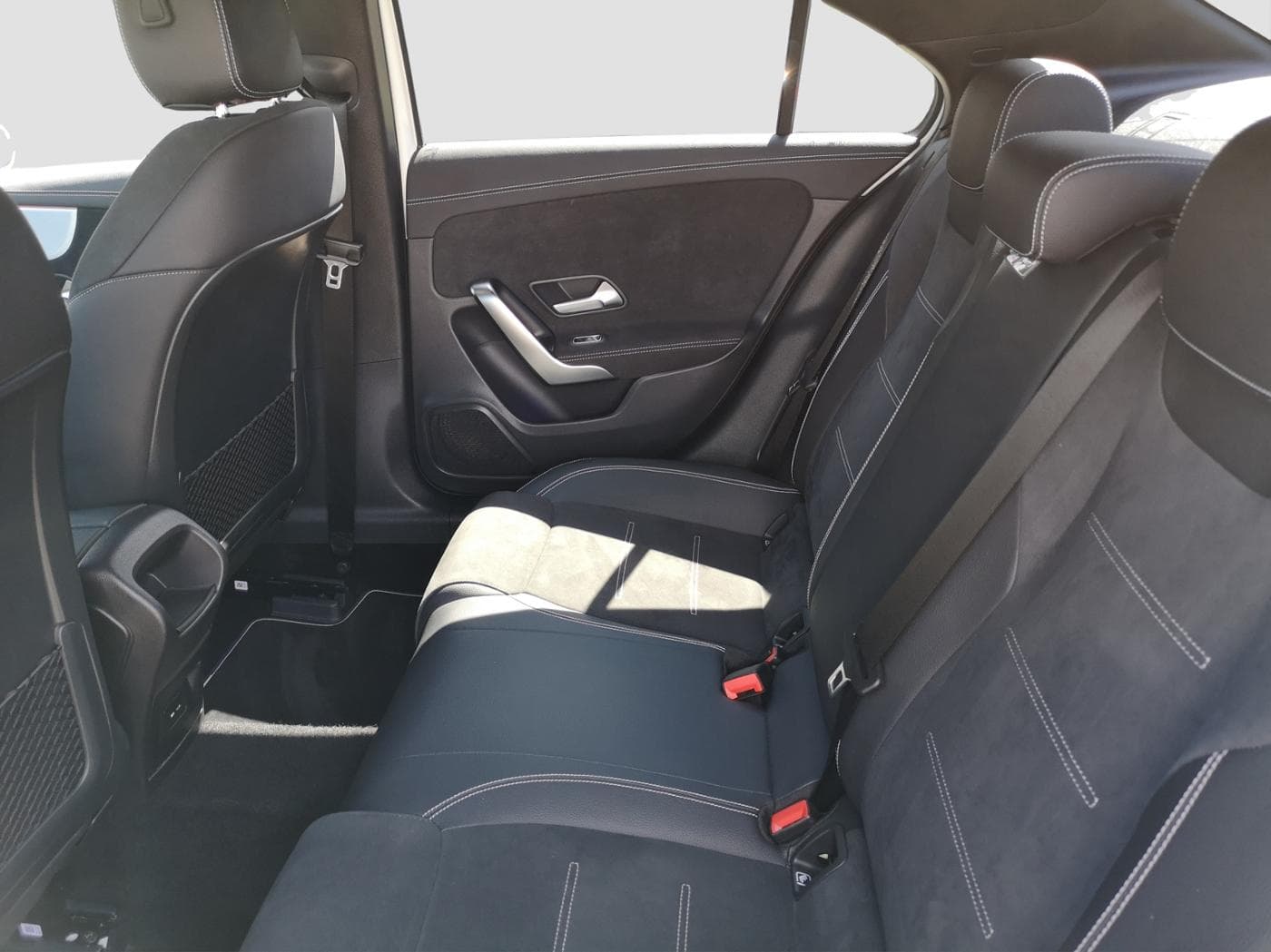 Mercedes-Benz A 250 e Lim Bild 16