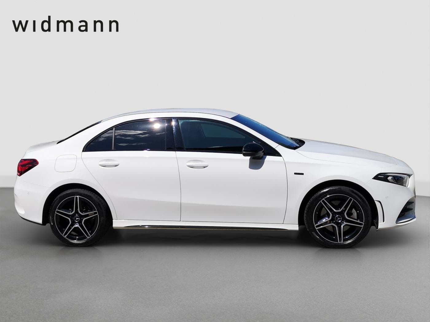 Mercedes-Benz A 250 e Lim Bild 6