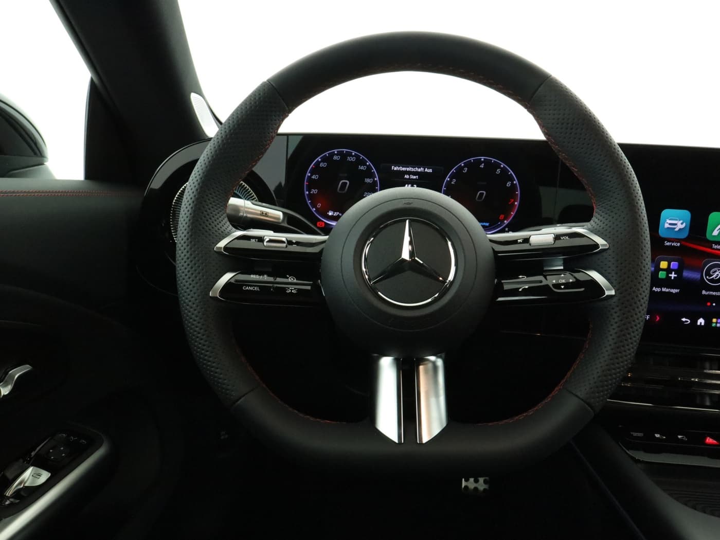 Mercedes-Benz CLA 200 Bild 11