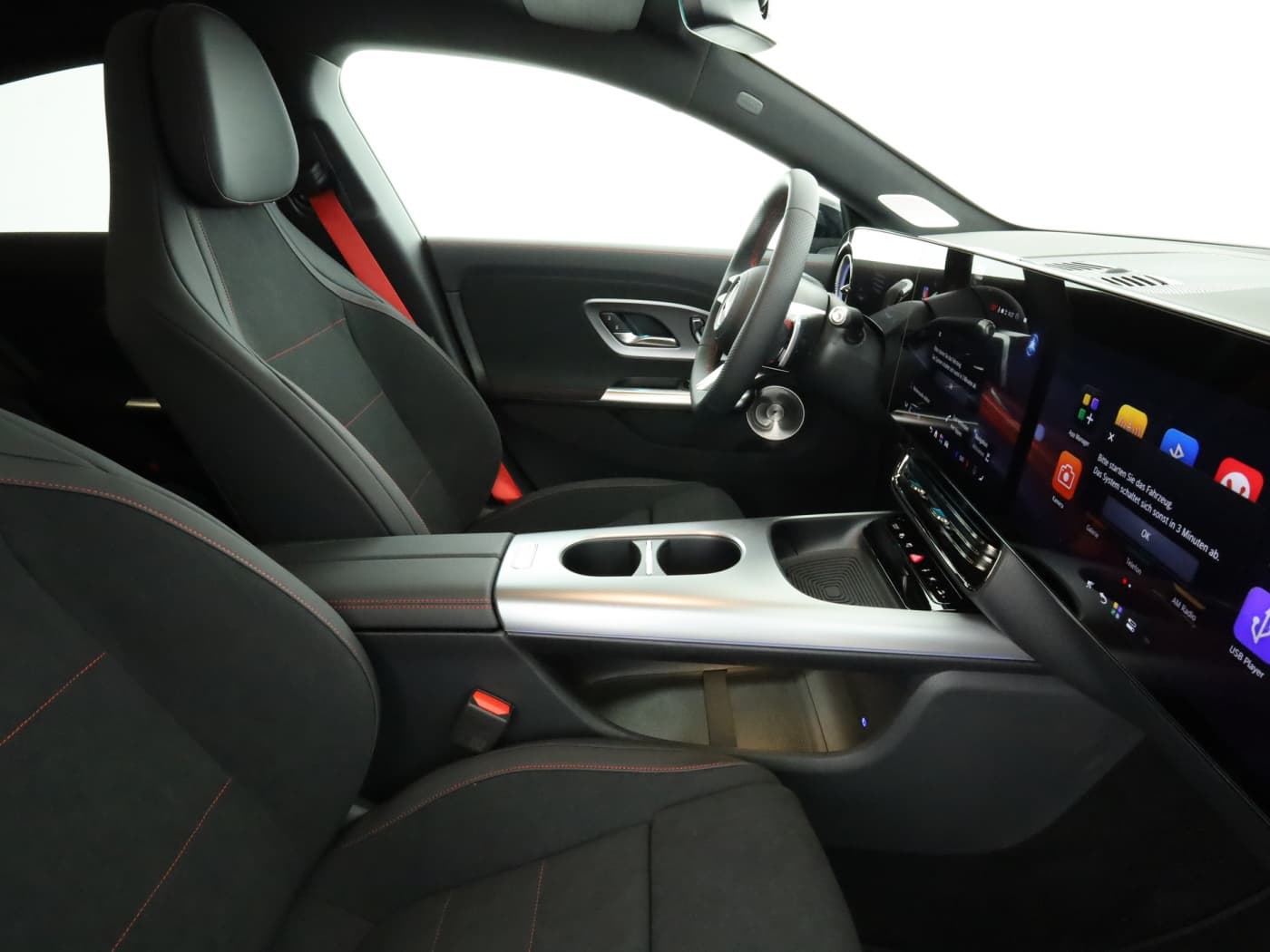 Mercedes-Benz CLA 200 Bild 17