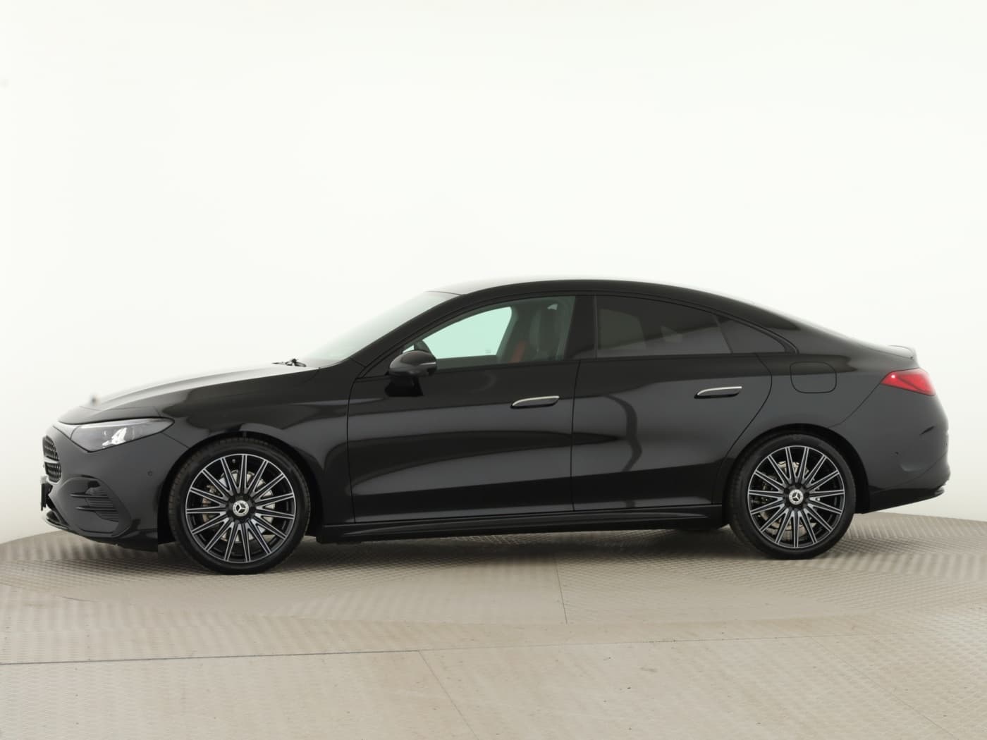 Mercedes-Benz CLA 200 Bild 7