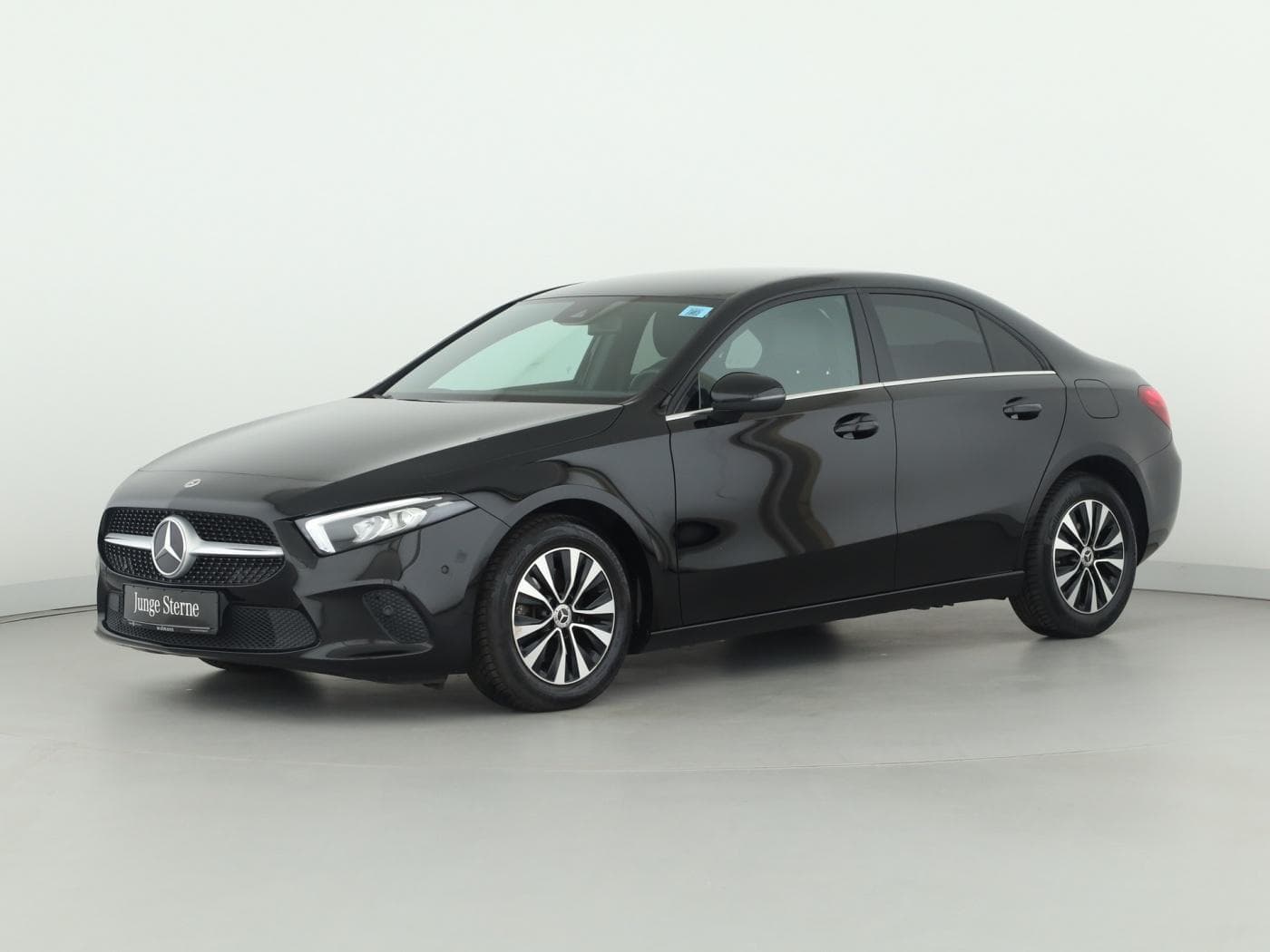 Mercedes-Benz A 180 d Lim Bild 5