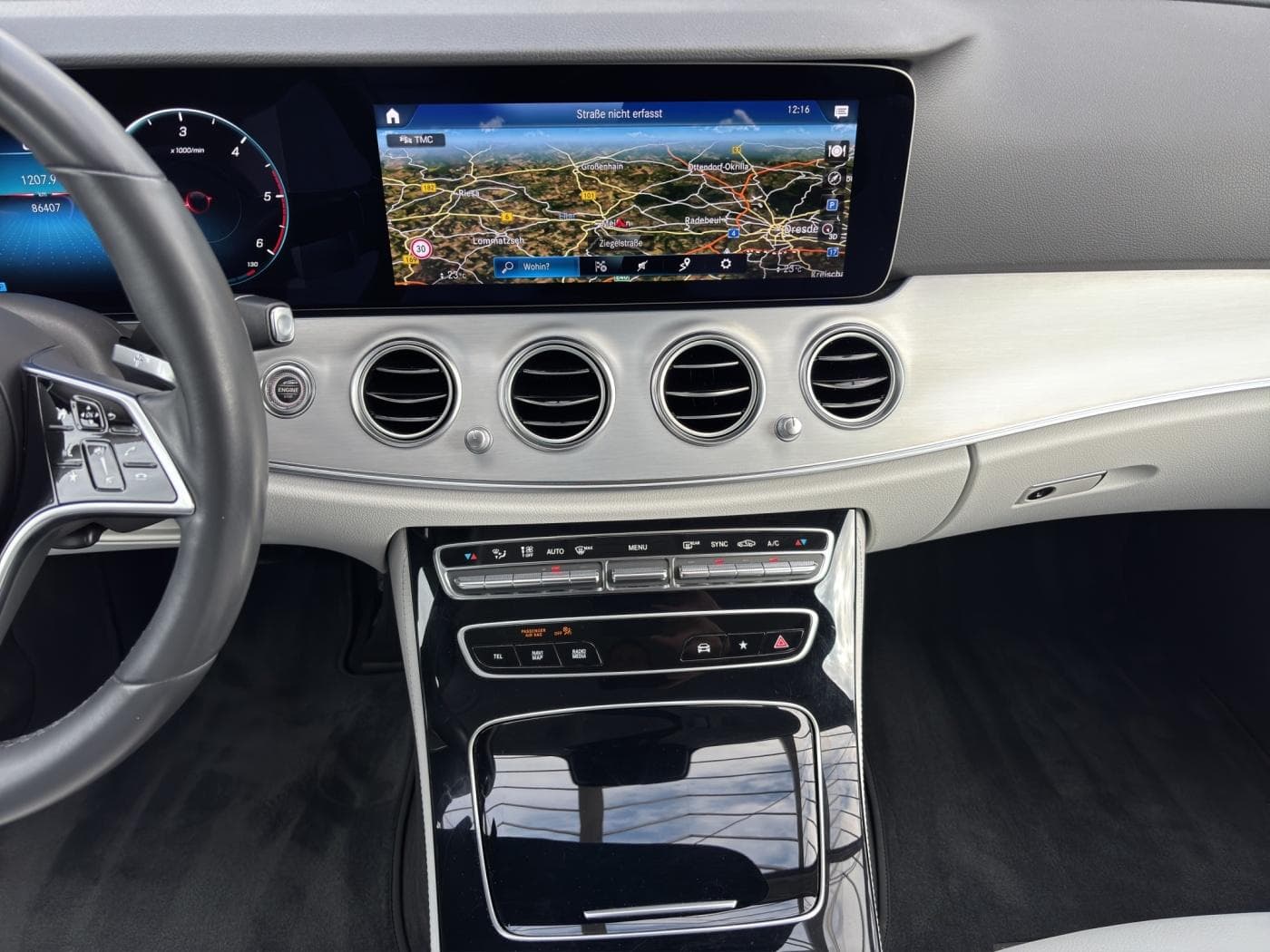 Mercedes-Benz E 400 d 4M T Bild 12