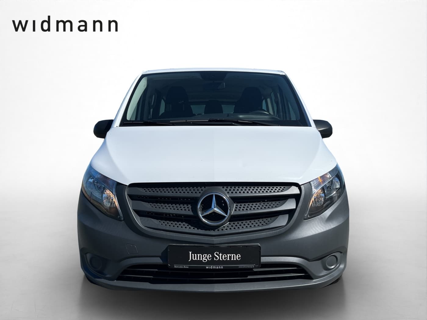 Mercedes-Benz Vito 114 CDI Tourer PRO Lang Bild 2