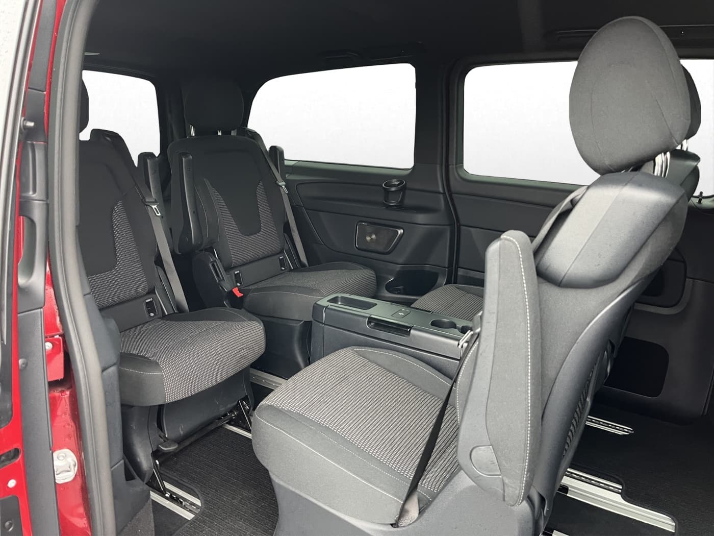 Mercedes-Benz V 250 d STYLE AMG Bild 14