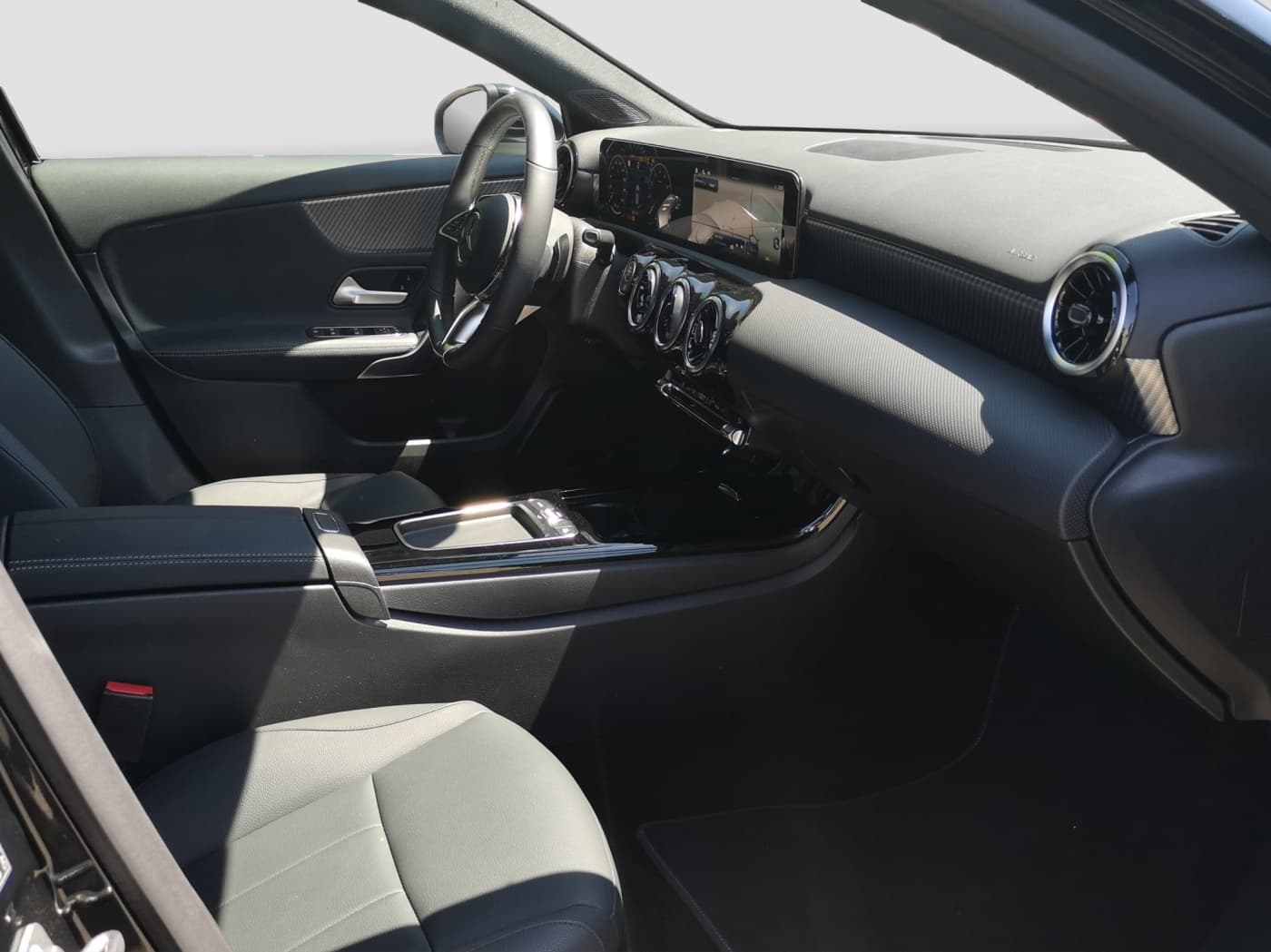 Mercedes-Benz A 180 Bild 15