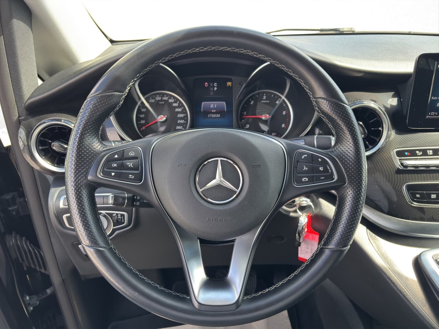 Mercedes-Benz V 220 d RISE Kompakt Bild 10