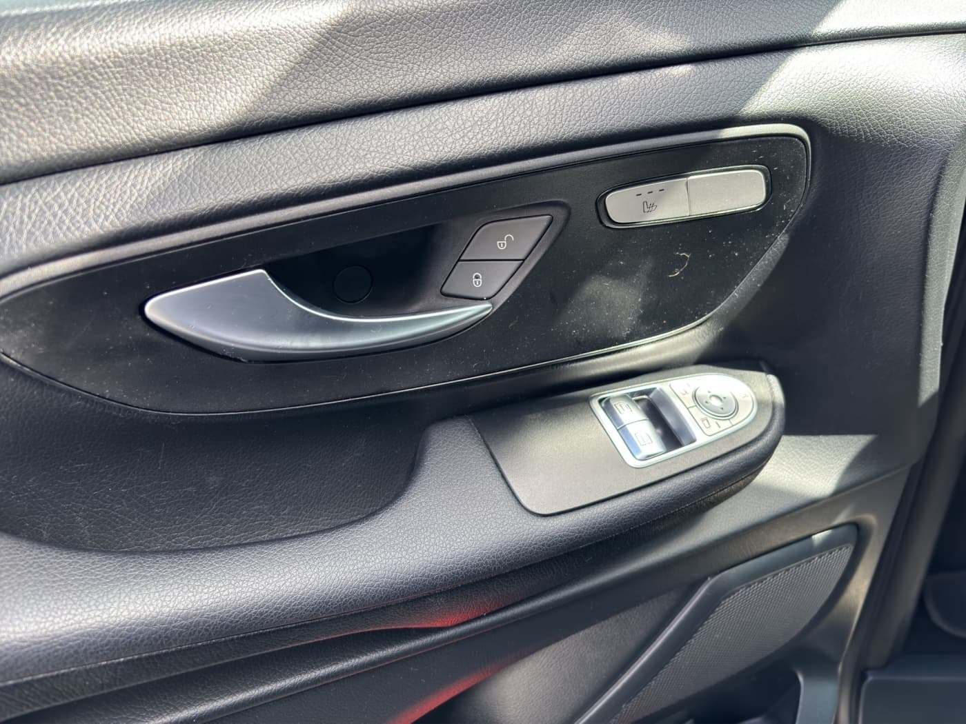Mercedes-Benz V 220 d RISE Kompakt Bild 17