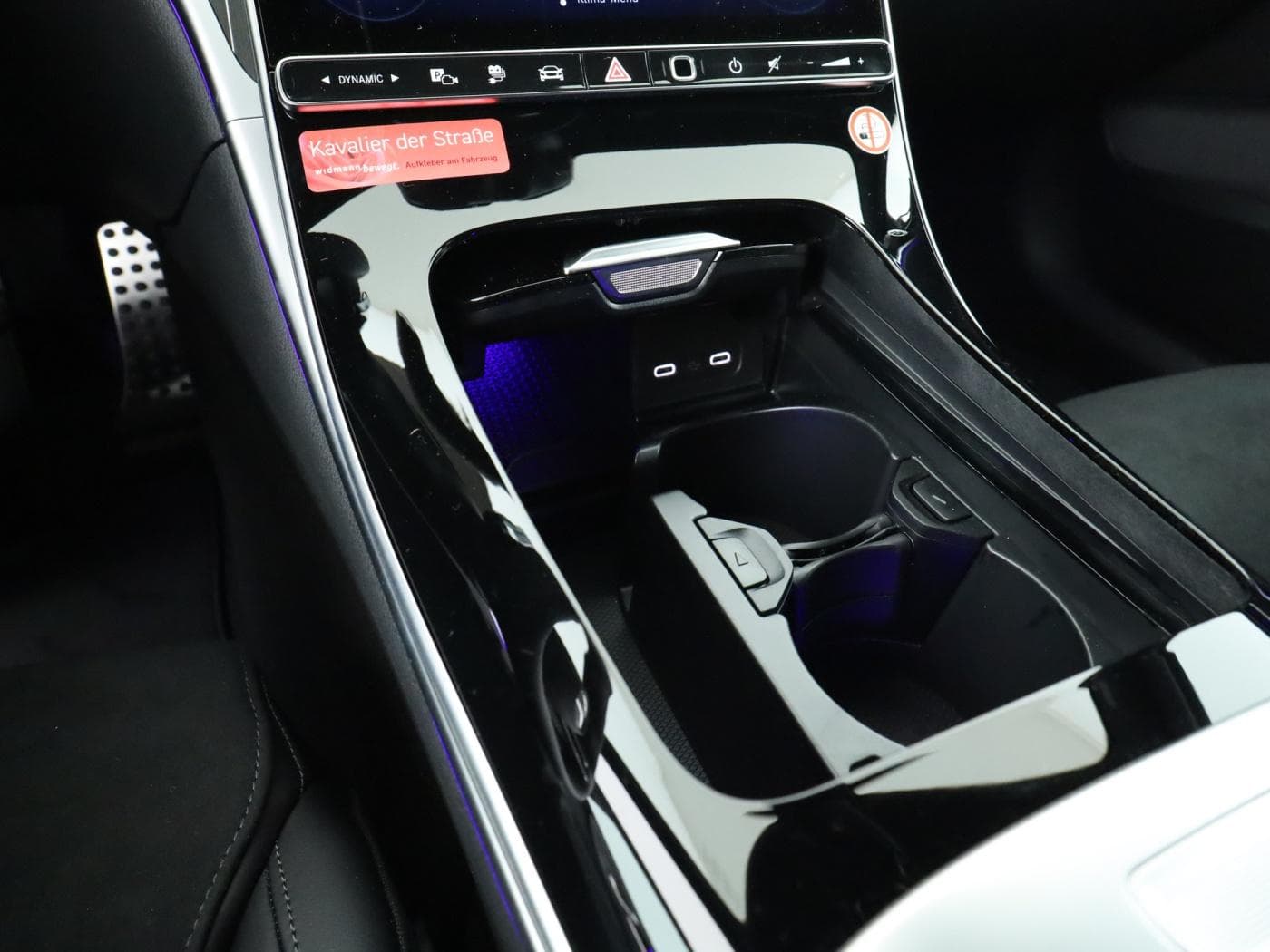 Mercedes-Benz C 300 e T-Modell mit EQ Hybrid Technologie Bild 15