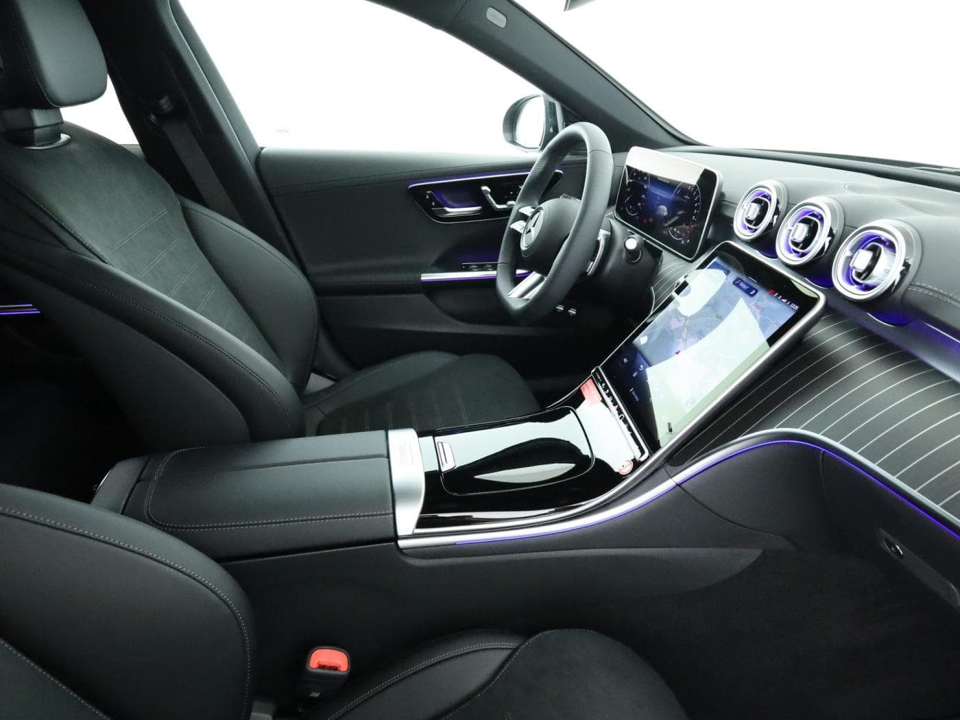 Mercedes-Benz C 300 e T-Modell mit EQ Hybrid Technologie Bild 17