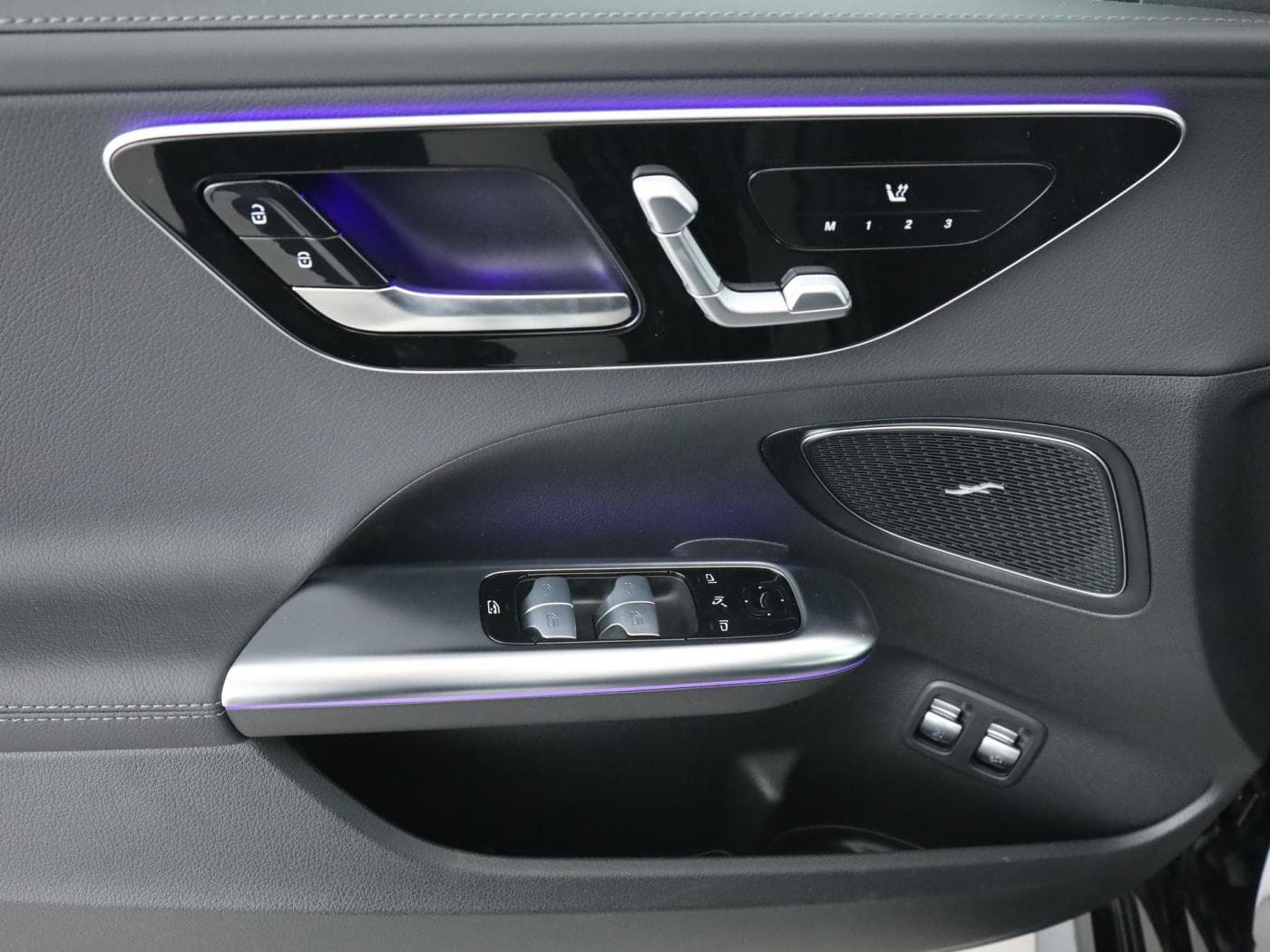 Mercedes-Benz C 300 e T-Modell mit EQ Hybrid Technologie Bild 20