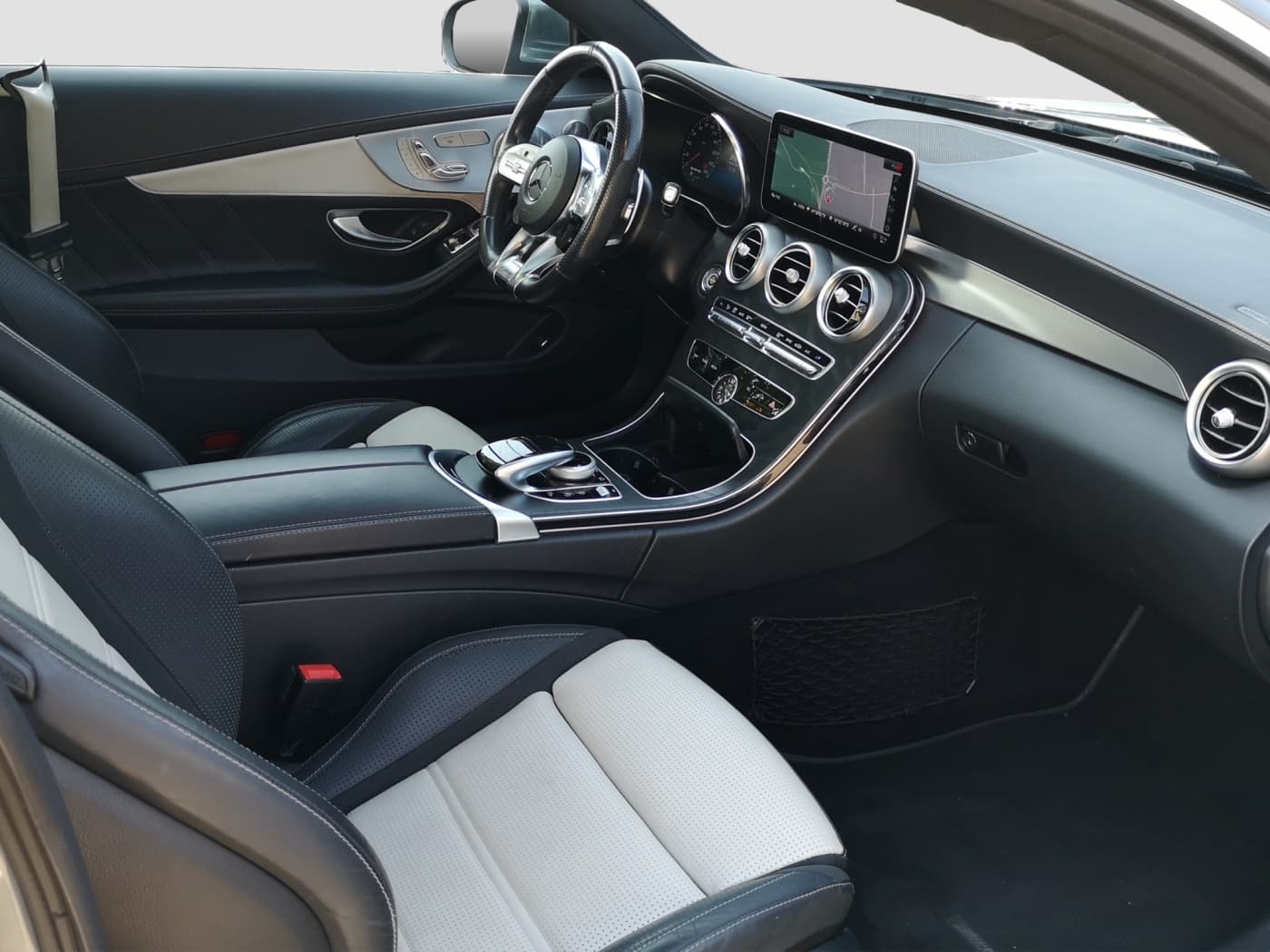 Mercedes-Benz C 63 AMG S Coup Bild 15