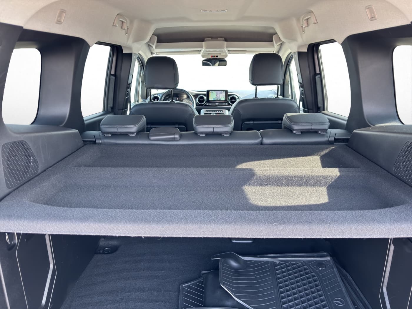 Mercedes-Benz T 180 d PROGRESSIVE Standard Bild 19