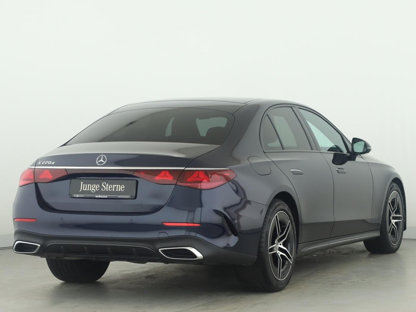 Mercedes-Benz E 220 d Bild 2