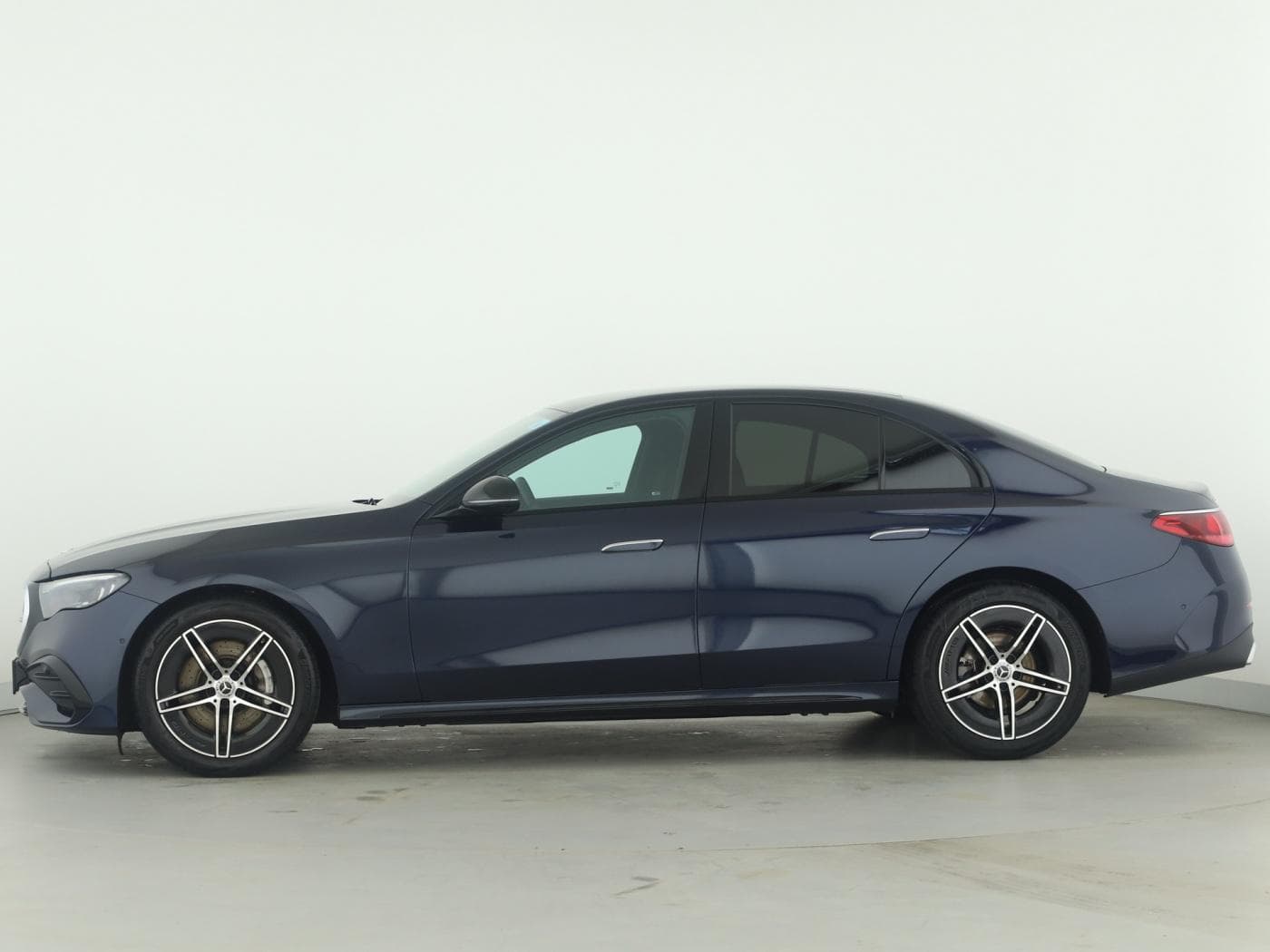 Mercedes-Benz E 220 d Bild 7
