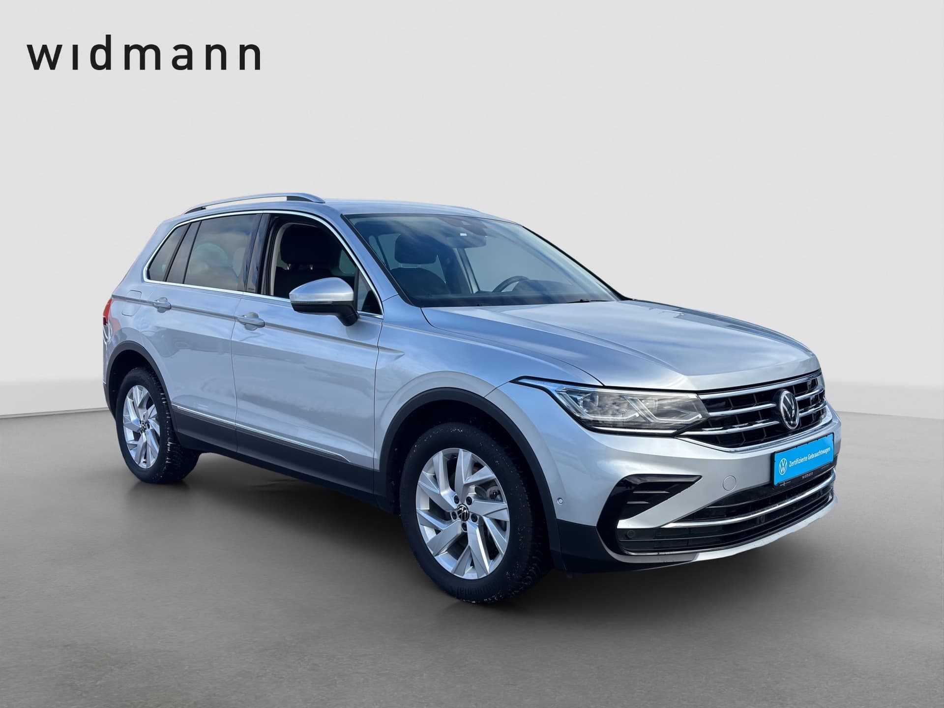 Volkswagen Tiguan Elegance 1.4 electric/TSI eHybrid 180kW 6-Gang DSG 4 Türen Bild 7