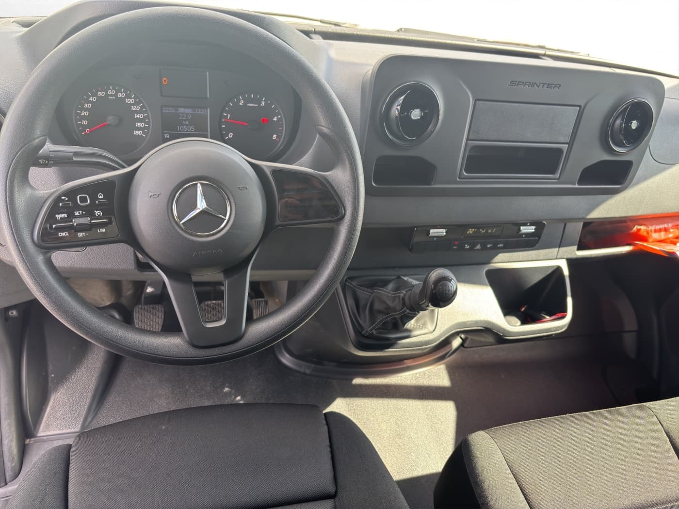 Mercedes-Benz Sprinter 315 CDI Pritsche Plane Bild 9