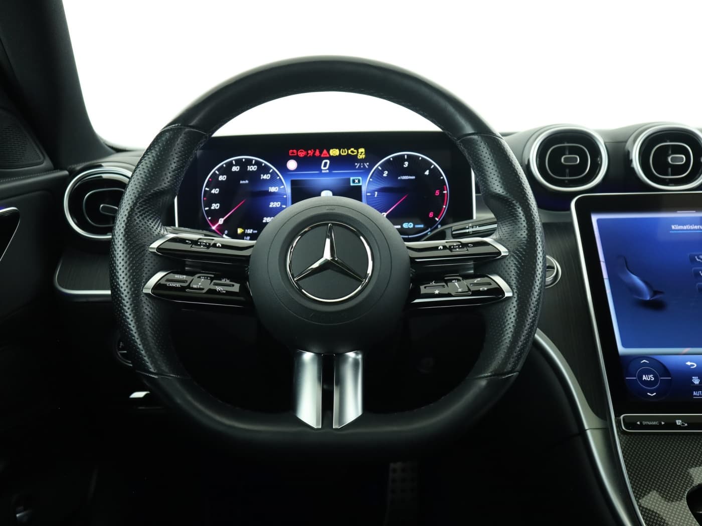 Mercedes-Benz C 300 d Bild 11