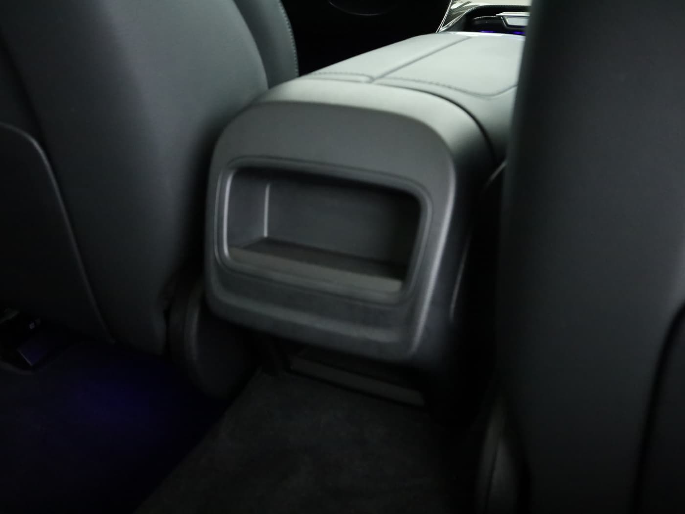 Mercedes-Benz C 300 d Bild 24