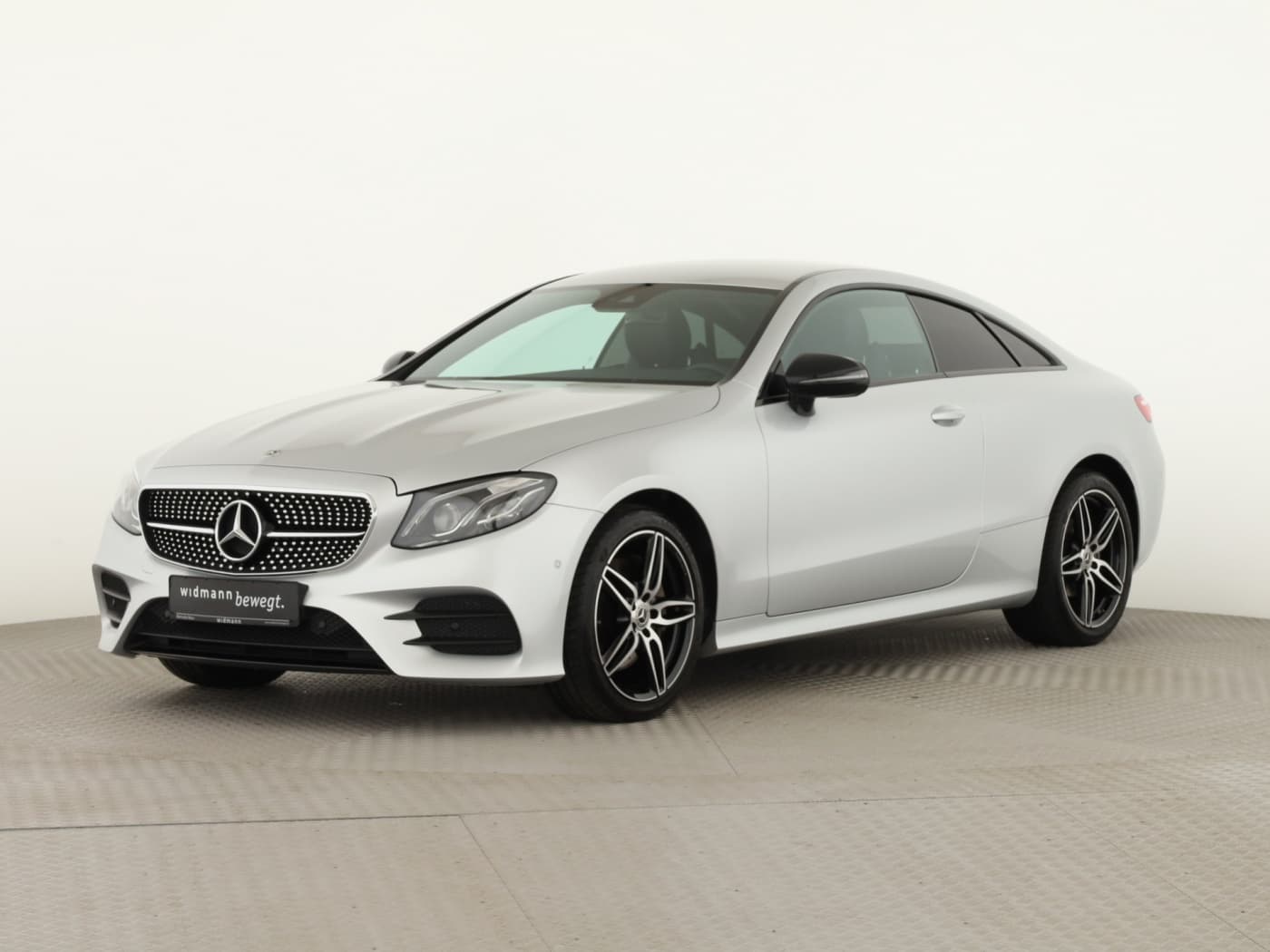 Mercedes-Benz E 200 4M Coup Bild 5