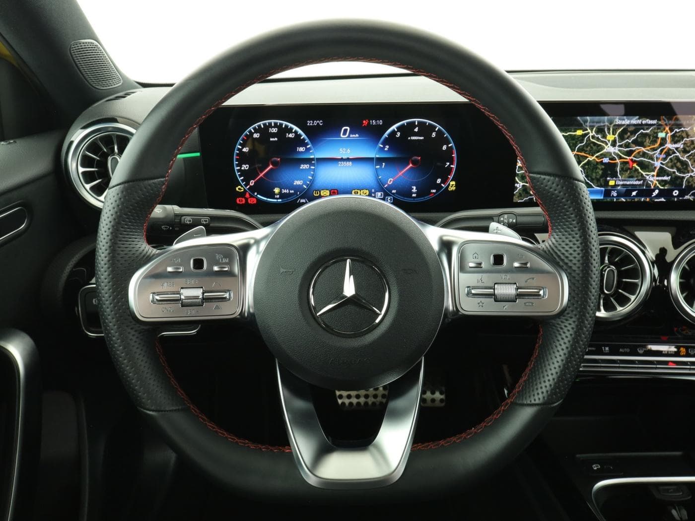 Mercedes-Benz A 250 4M Bild 11