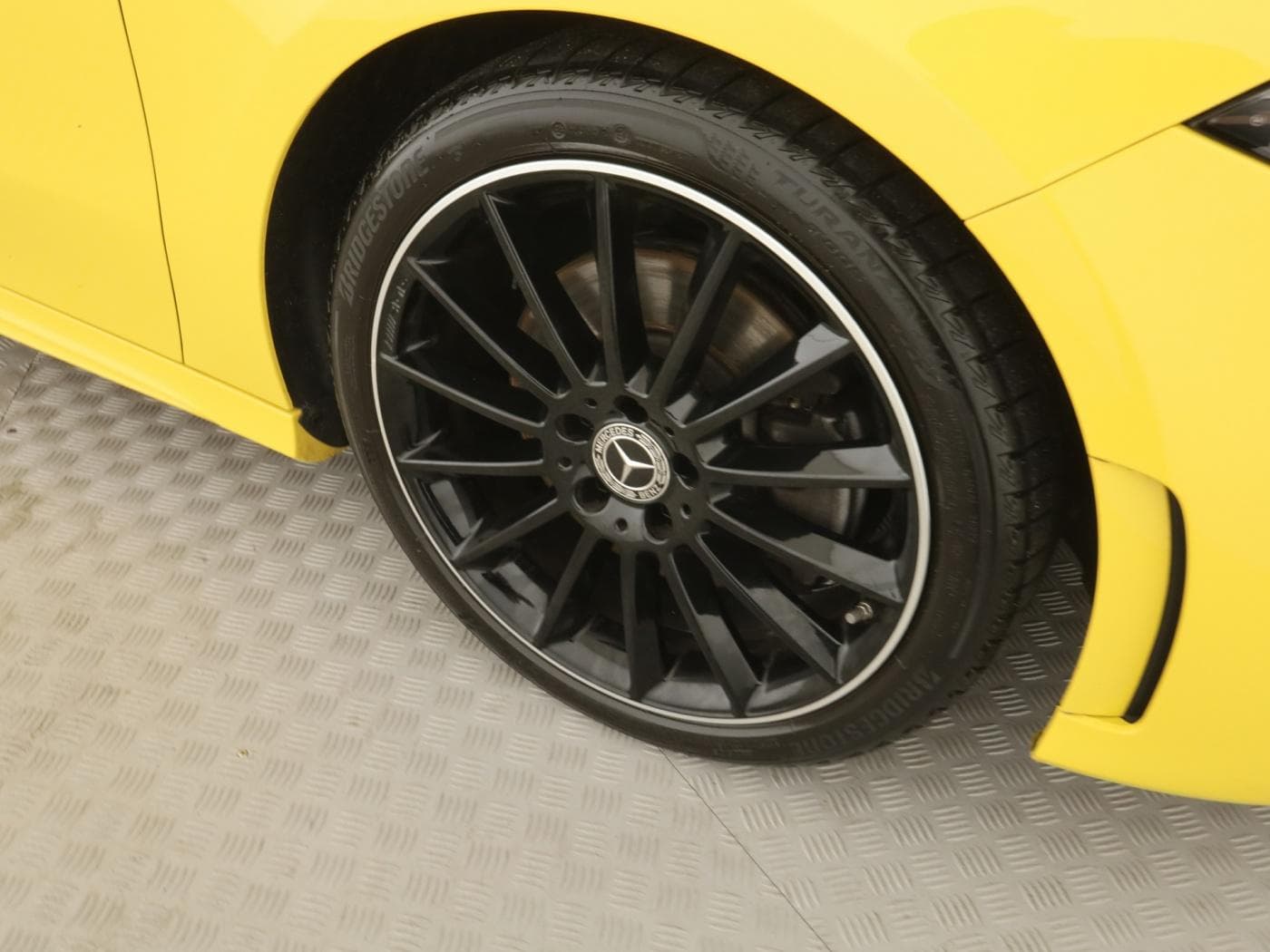 Mercedes-Benz A 250 4M Bild 21