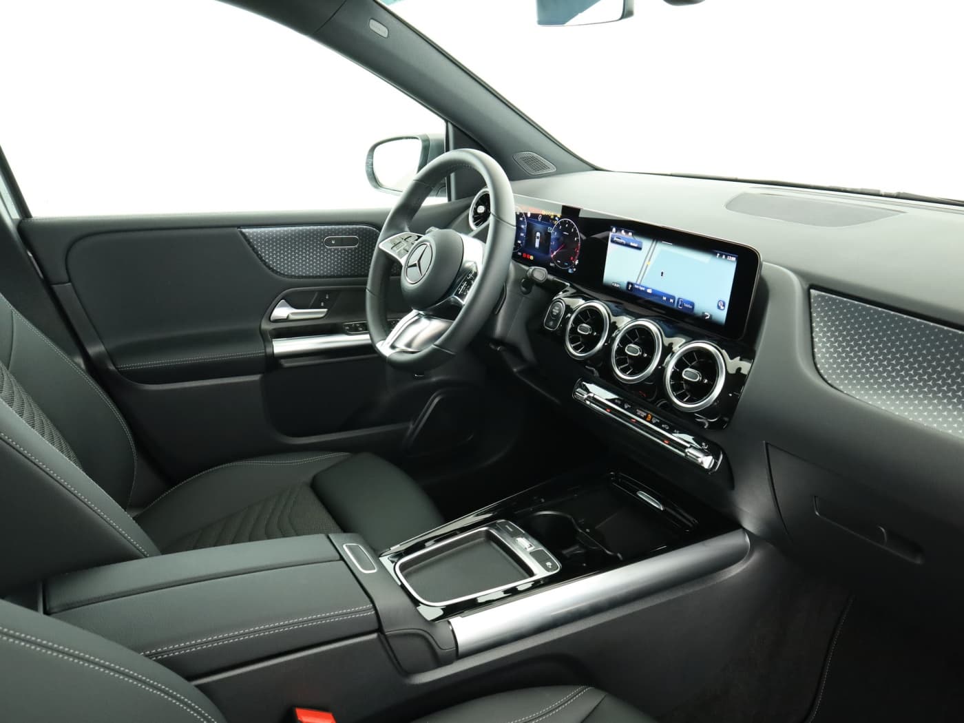 Mercedes-Benz B 180 Bild 17