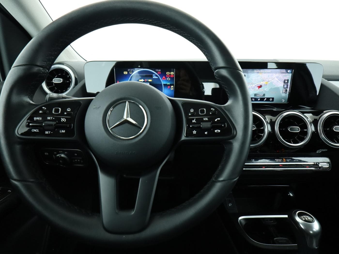 Mercedes-Benz B 180 d Bild 11