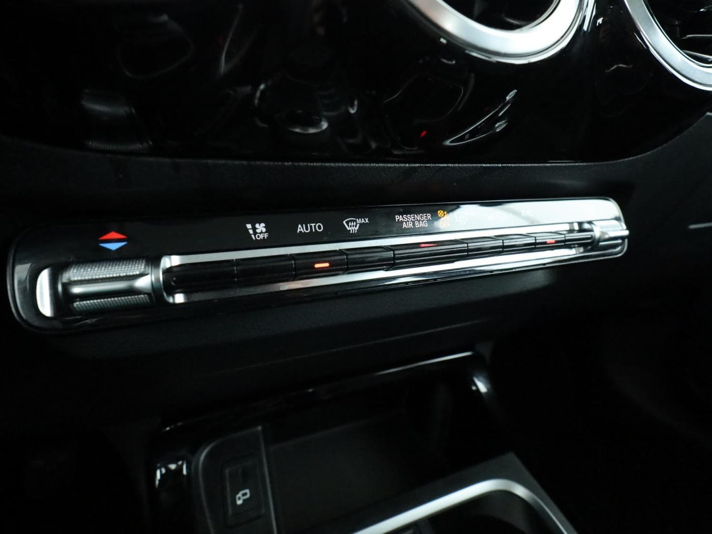 Mercedes-Benz B 180 d Bild 14