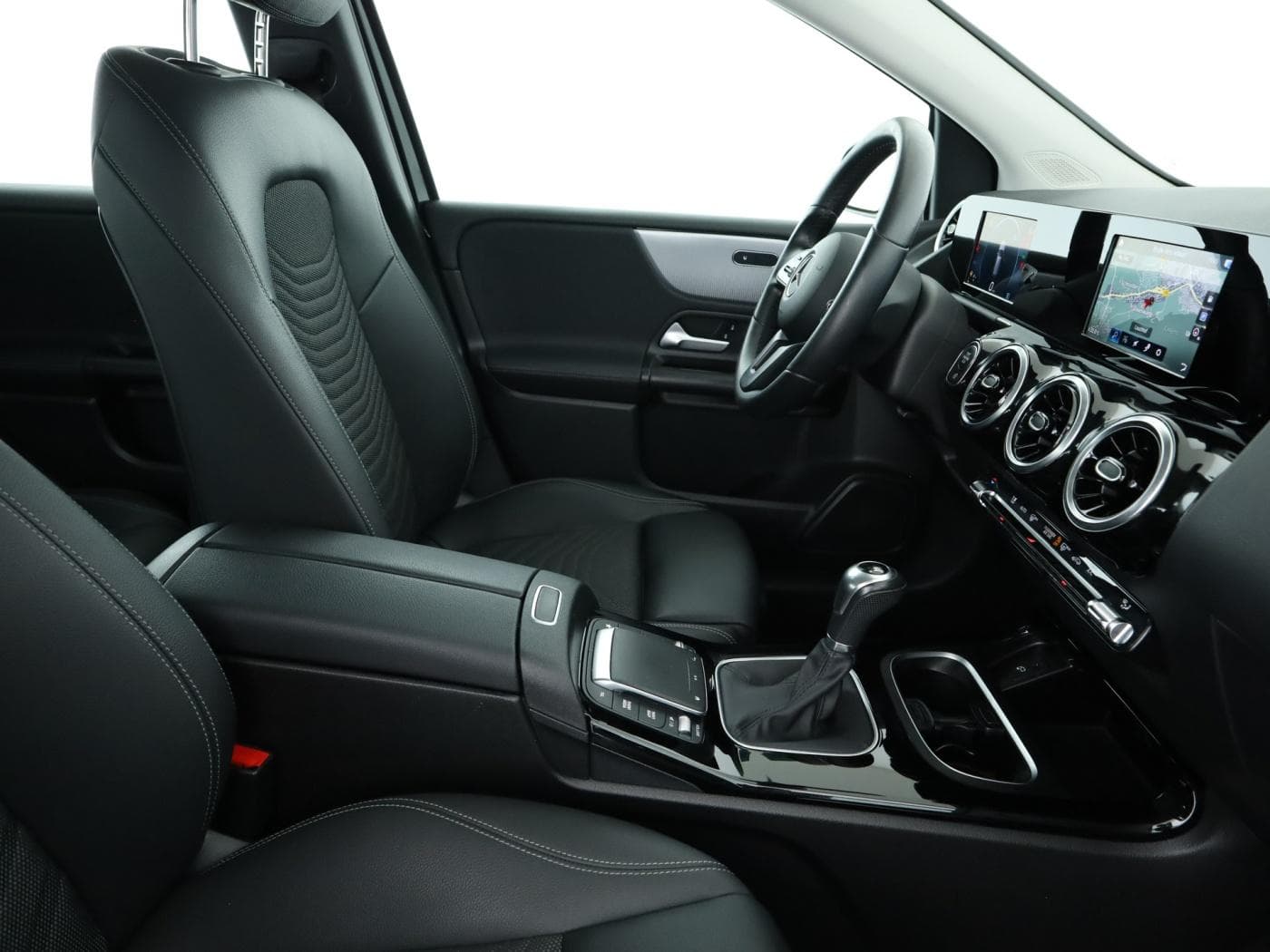 Mercedes-Benz B 180 d Bild 17