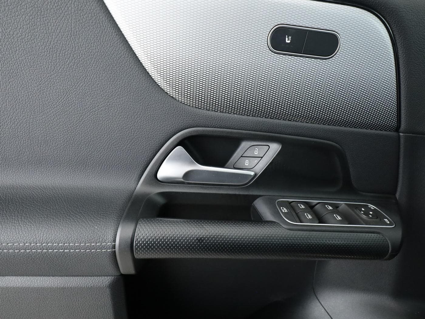 Mercedes-Benz B 180 d Bild 20