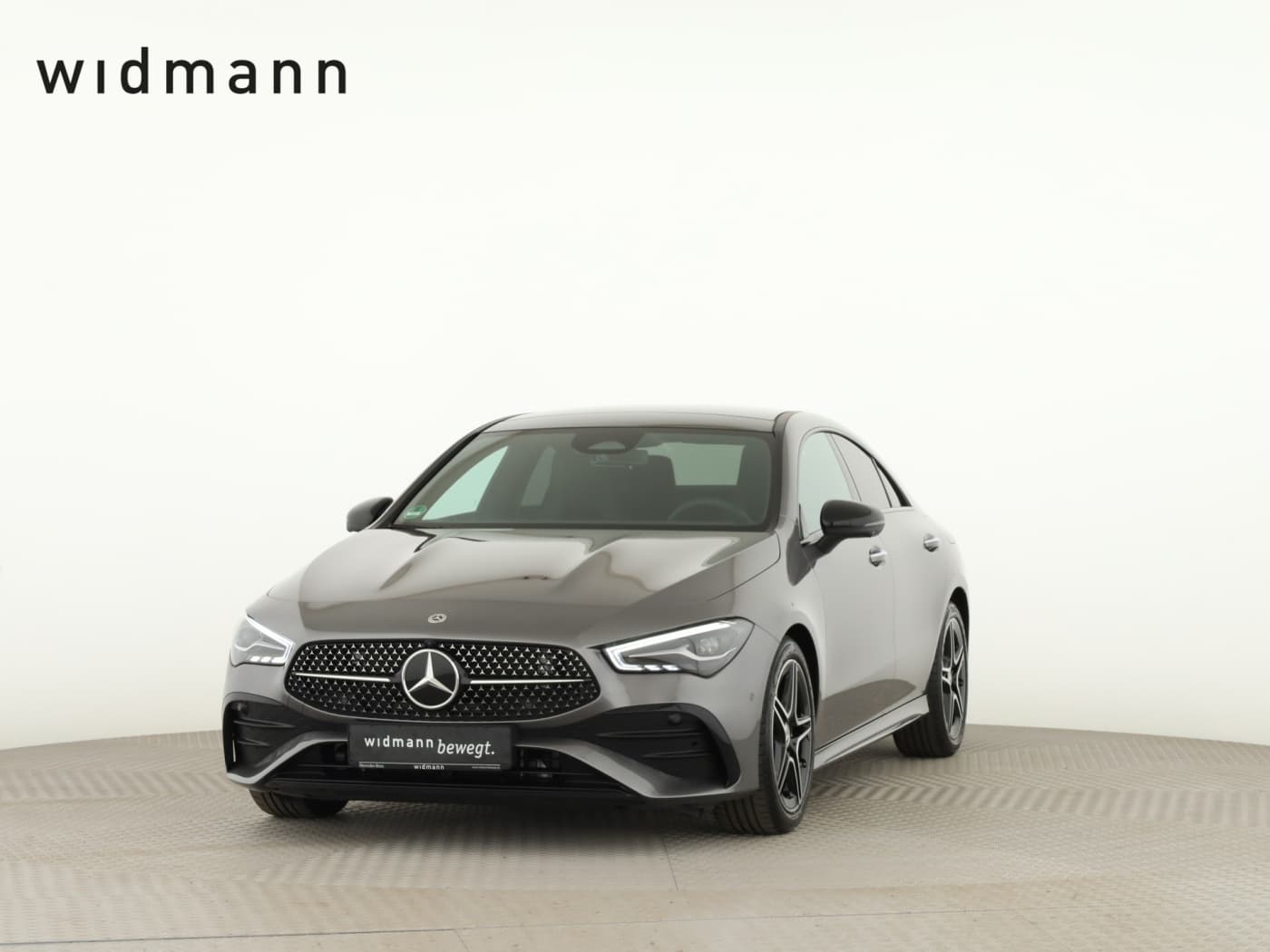 Mercedes-Benz CLA 180 Coup Bild 1