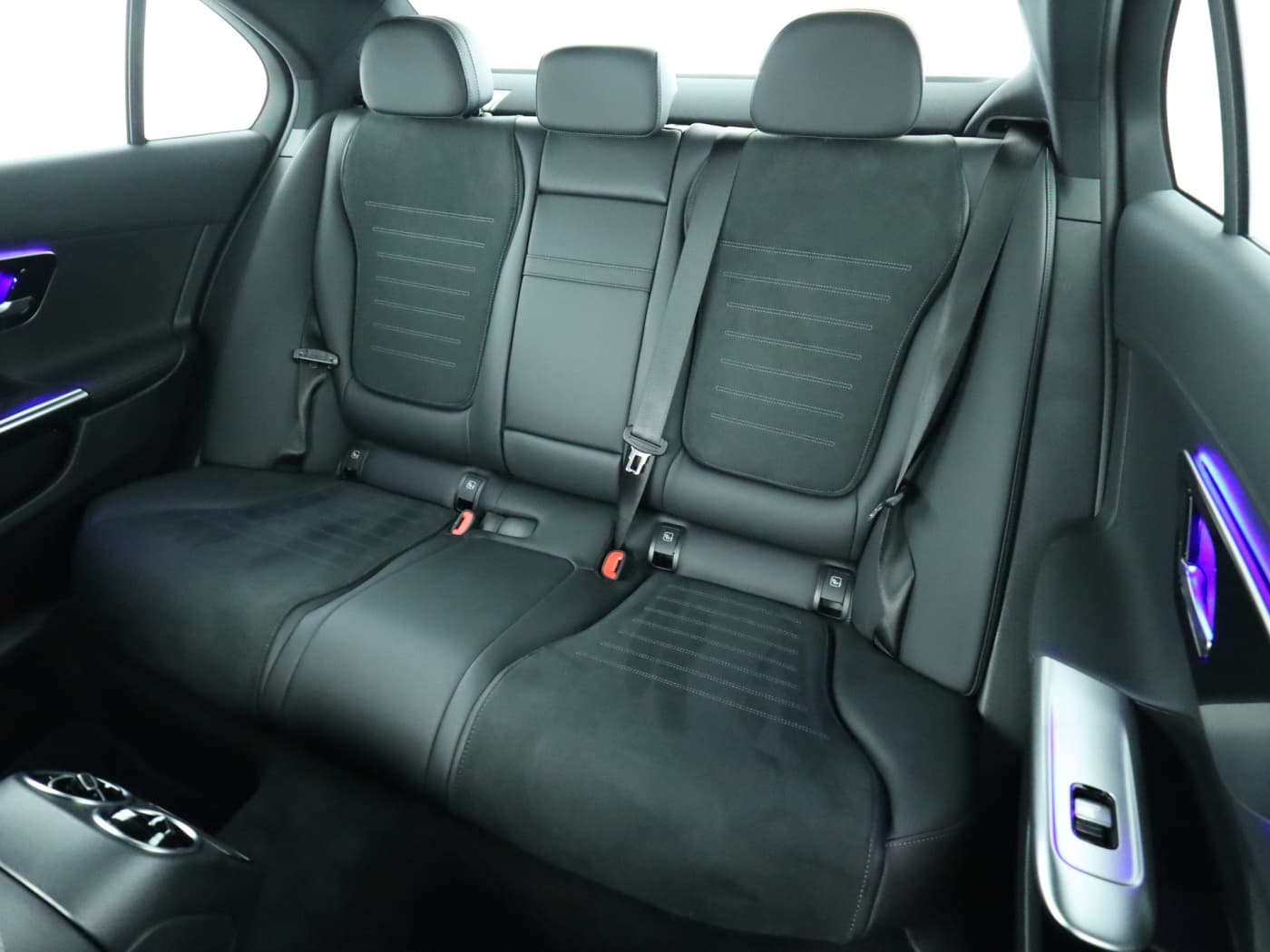 Mercedes-Benz C 300 d Bild 18