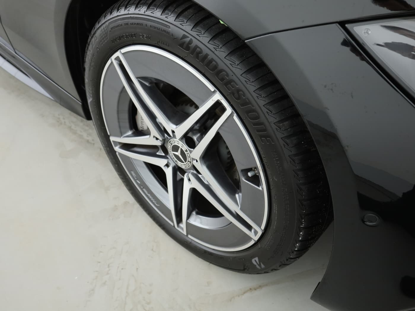 Mercedes-Benz C 300 d Bild 21