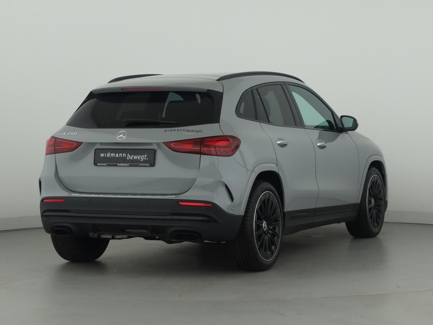 Mercedes-Benz GLA 250 4M Bild 2