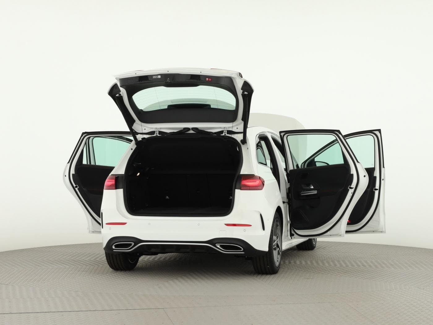 Mercedes-Benz B 200 Bild 9