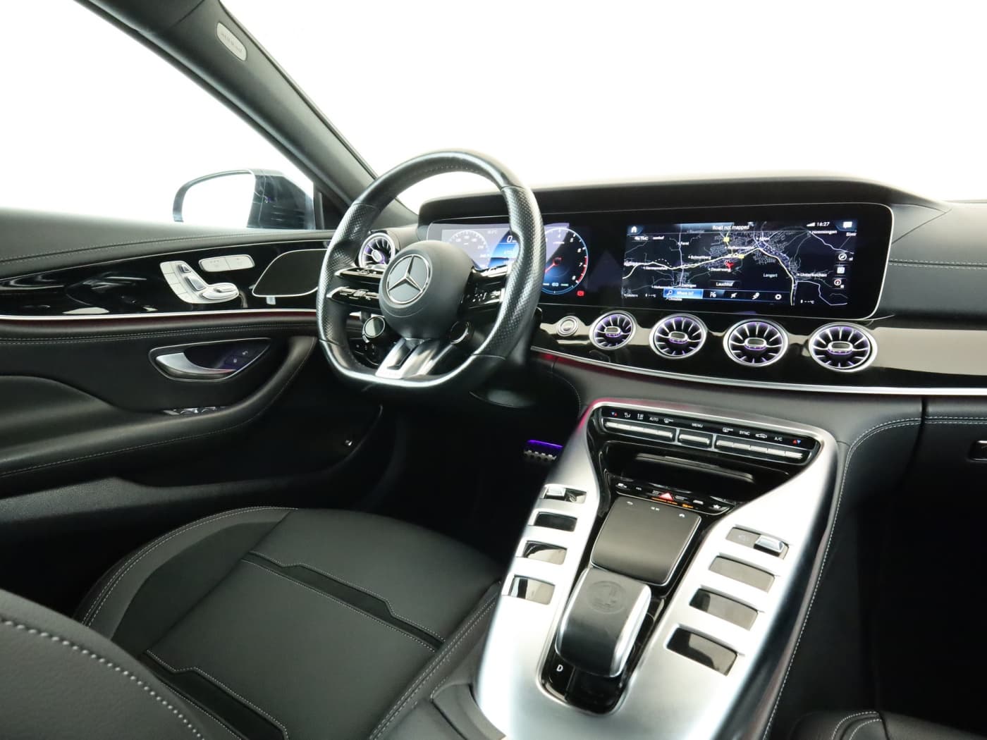 Mercedes-Benz AMG GT 43 Bild 10