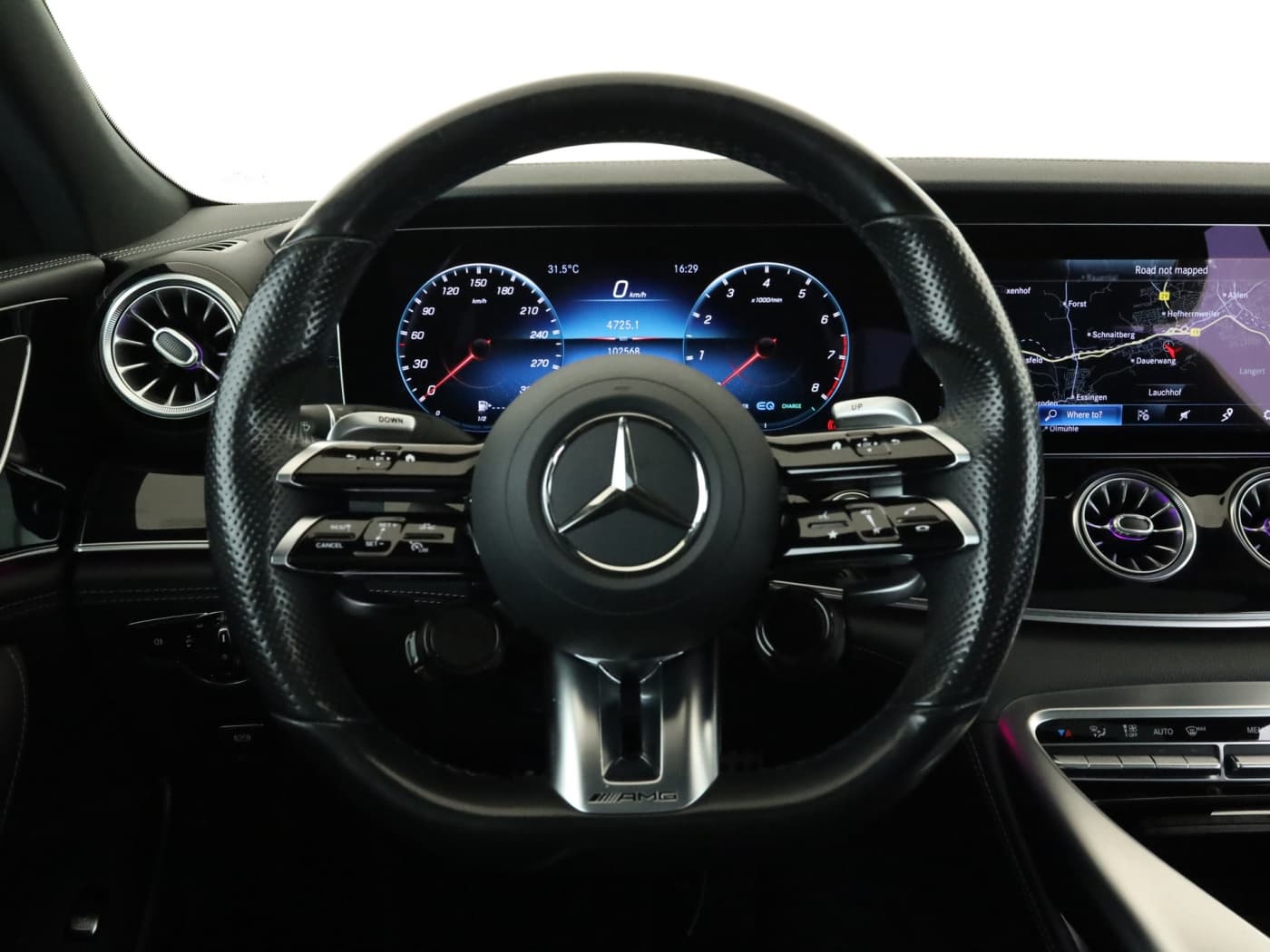 Mercedes-Benz AMG GT 43 Bild 11