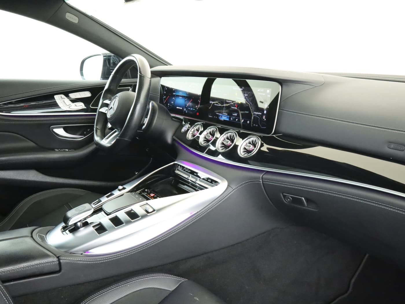 Mercedes-Benz AMG GT 43 Bild 17