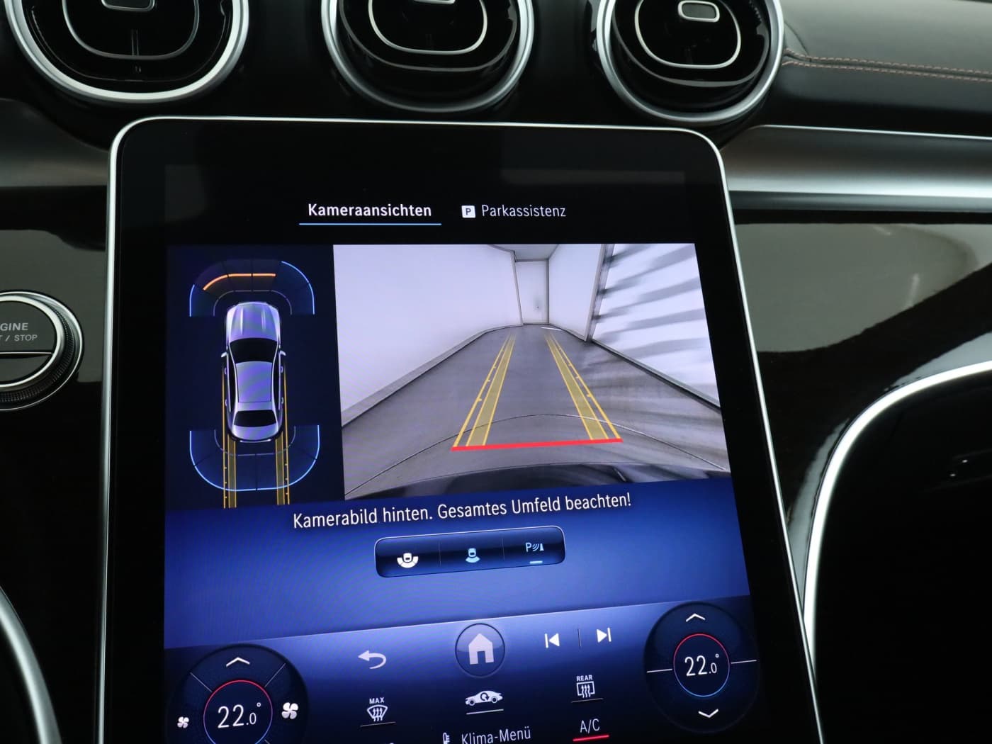 Mercedes-Benz C 300 e Bild 24