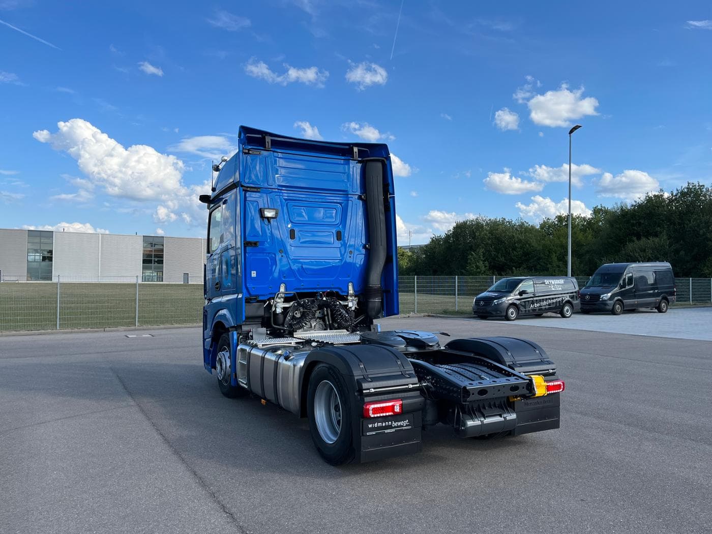 Mercedes-Benz Actros 1848 LS Kipphydraulik Bild 3