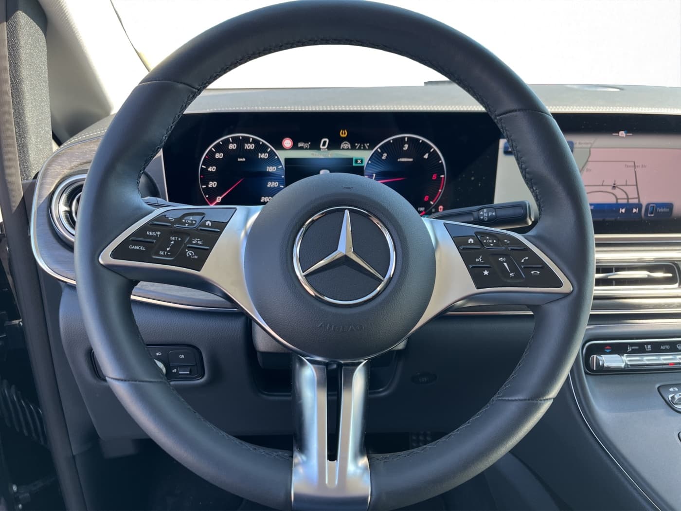 Mercedes-Benz V 250 d AVANTGARDE Bild 10
